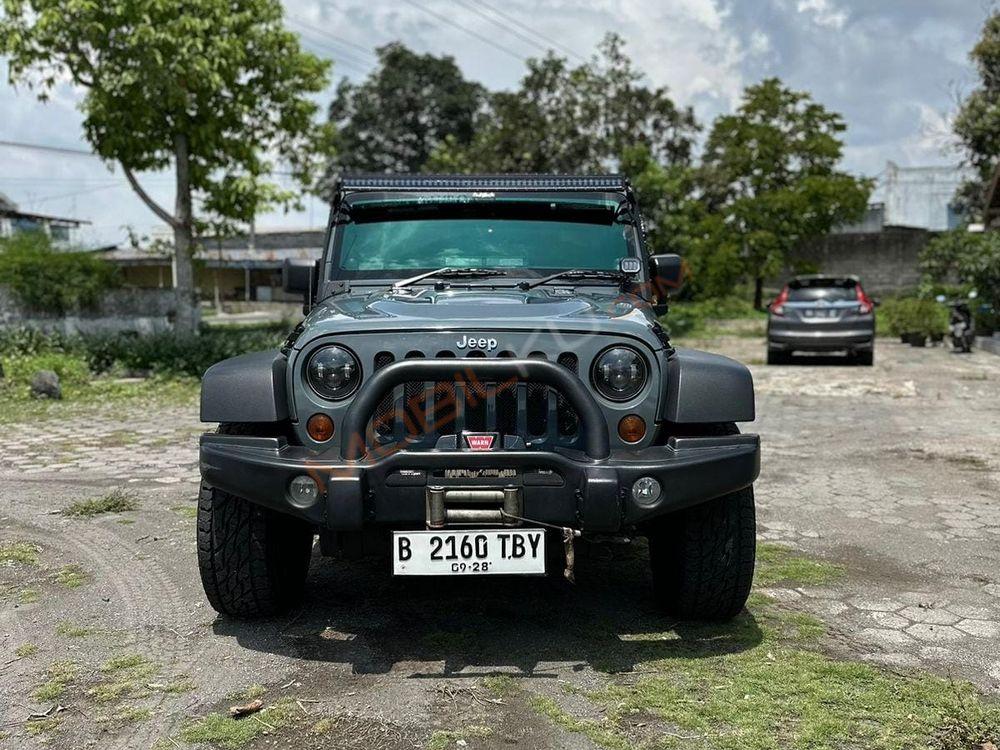 Mobil Jeep Wrangler 2013