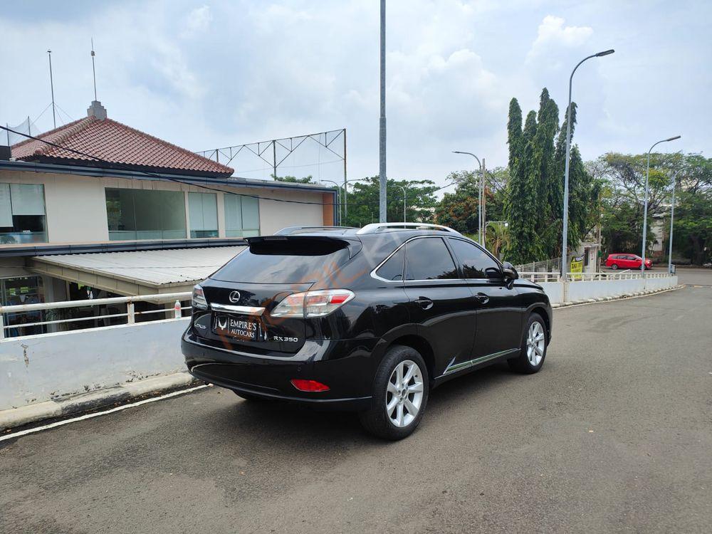 Mobil Lexus RX 2011