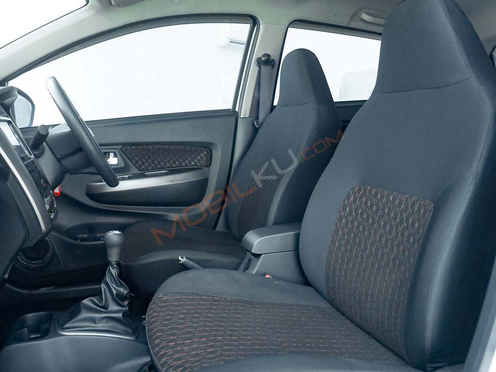 Mobil Daihatsu Ayla 2021