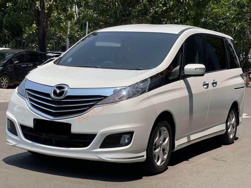 Mobil Mazda Biante 2014