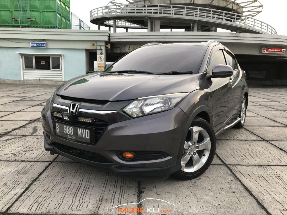 Mobil Honda HR-V 2016