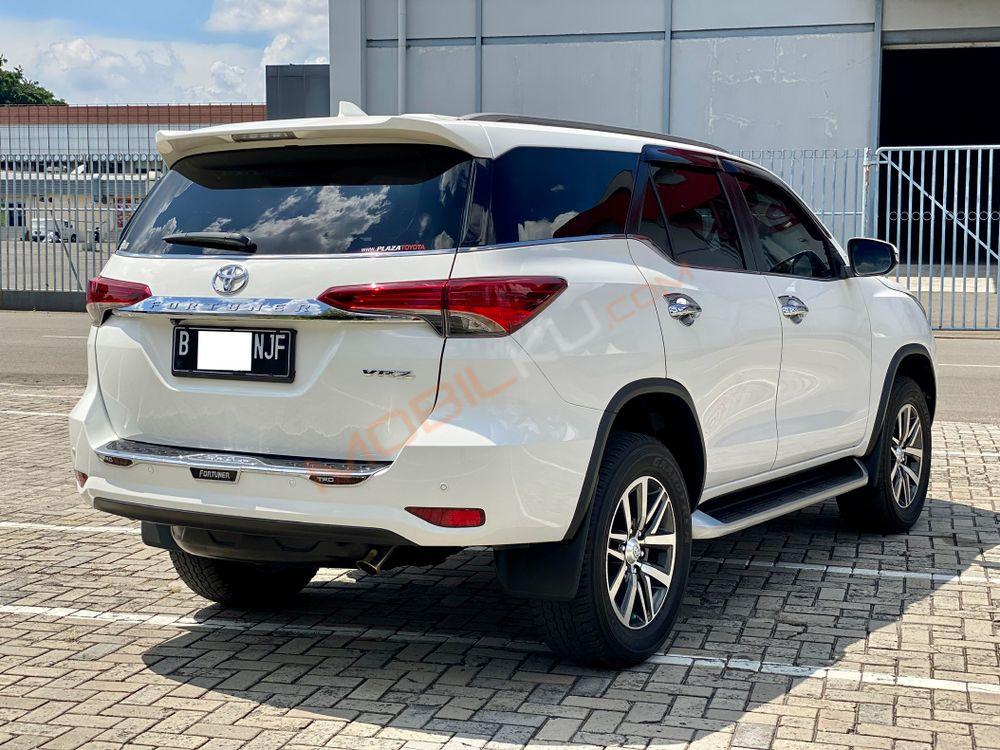Mobil Toyota Fortuner 2017