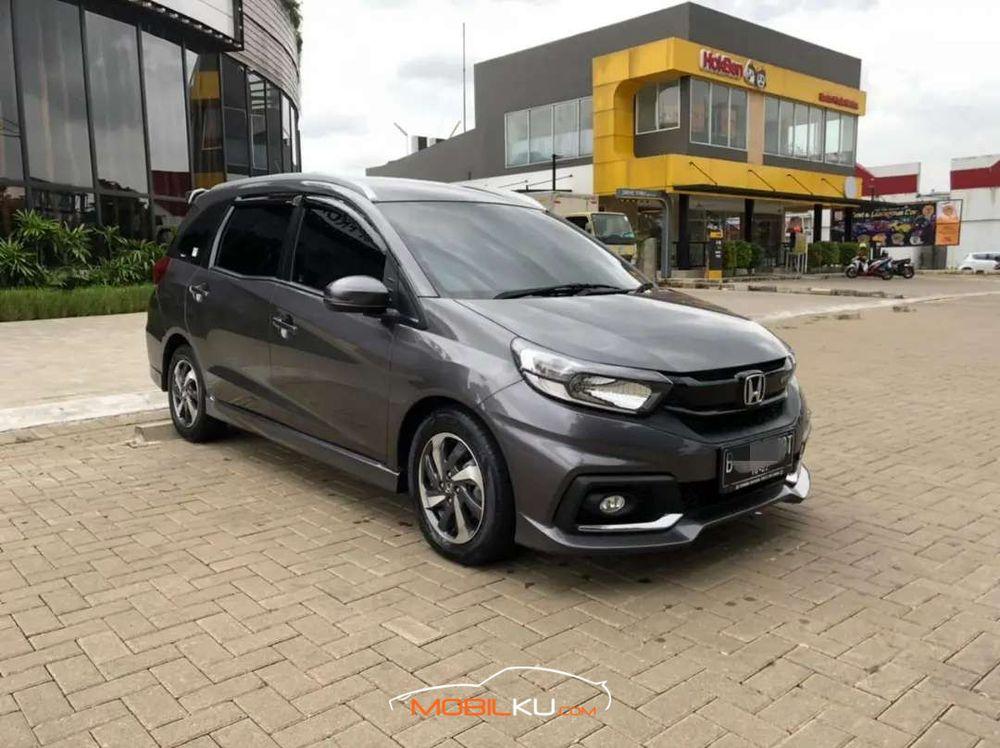 Mobil Honda Mobilio 2018
