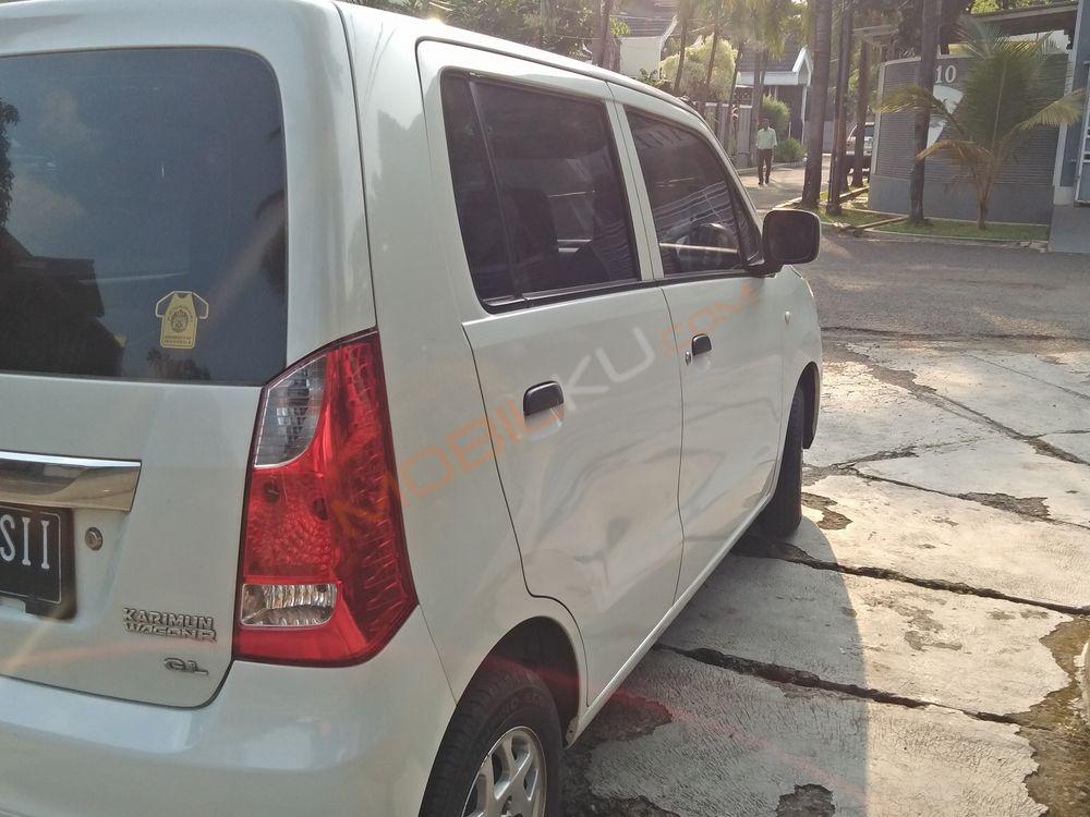 Mobil Suzuki Karimun Wagon R 2019