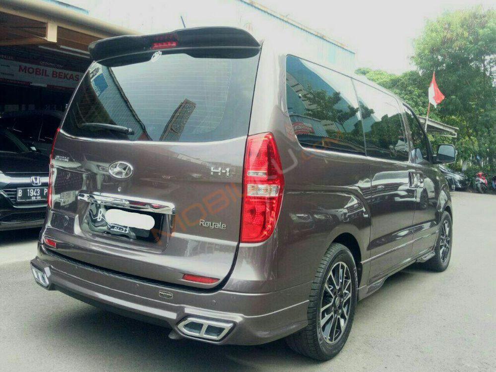 Mobil Hyundai H-1 2018