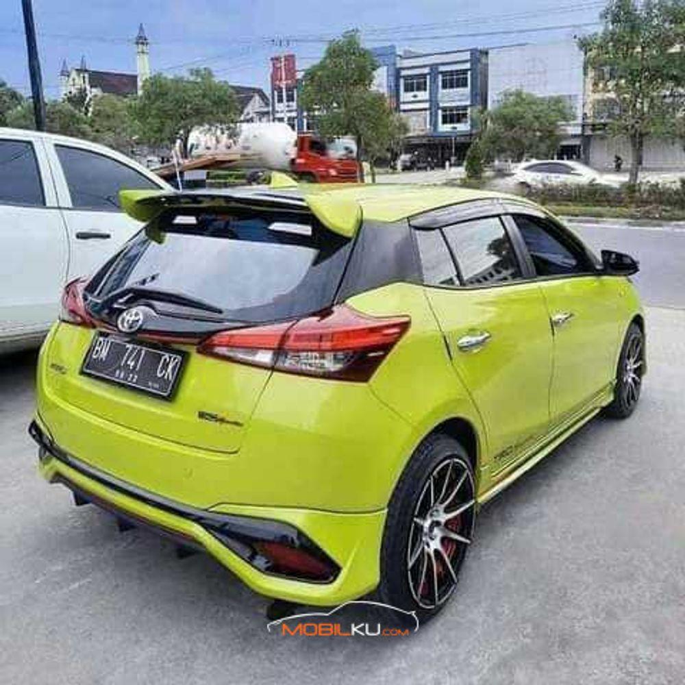 Mobil Toyota Yaris 2018