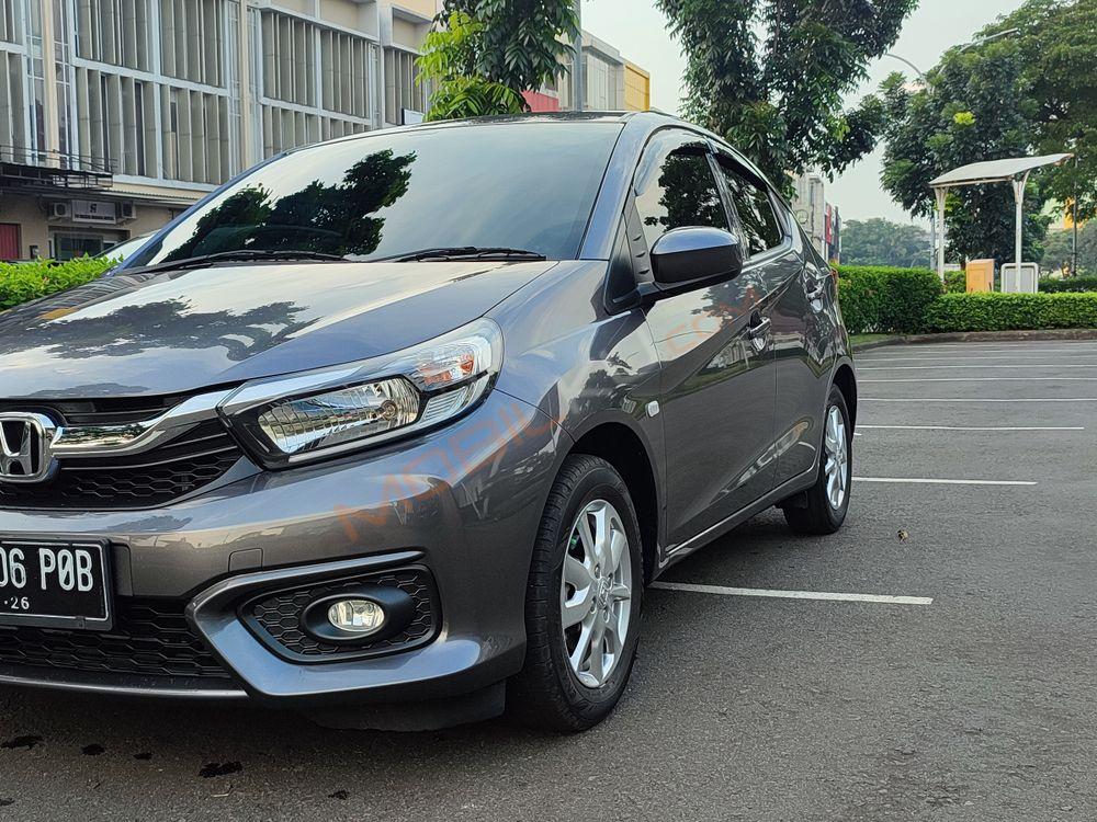 Mobil Honda Brio 2021