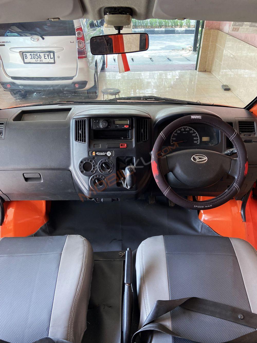 Mobil Daihatsu Gran Max 2018