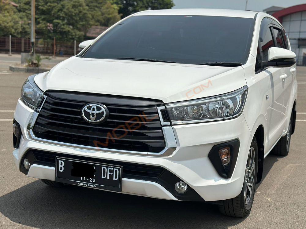 Mobil Toyota Kijang Innova 2021