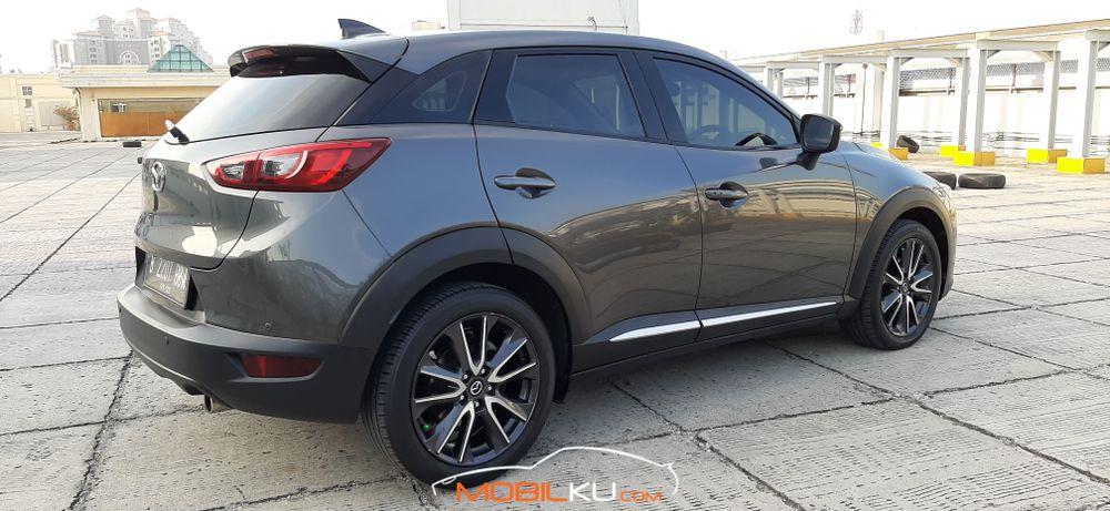 Mobil Mazda CX-3 2017