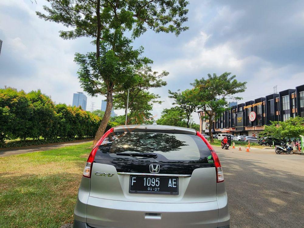 Mobil Honda CR-V 2014
