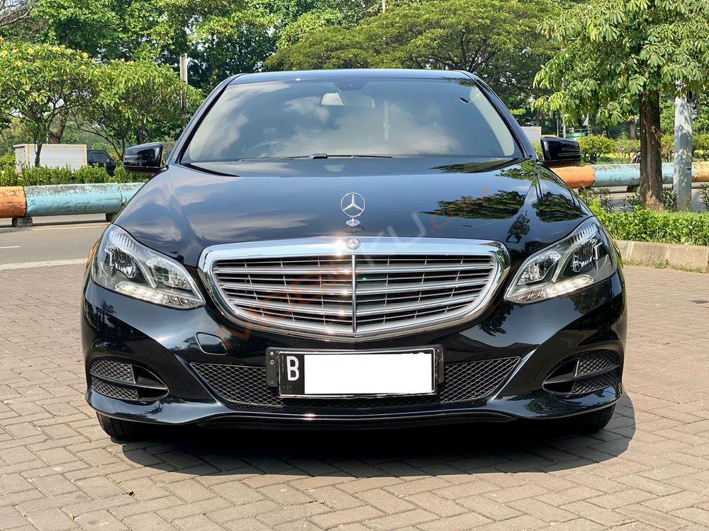 Mobil Mercedes-Benz E-Class 2016