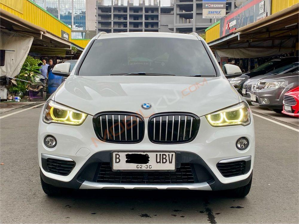 Mobil BMW X1 2019