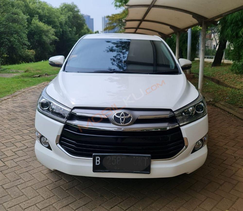 Mobil Toyota Kijang Innova 2019