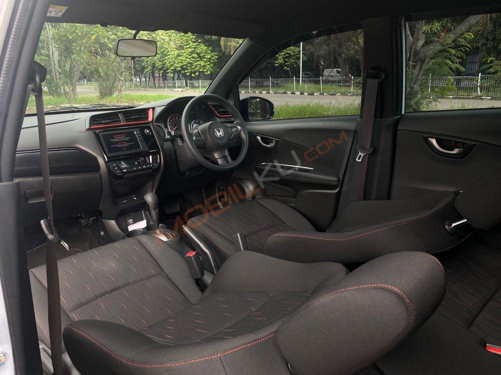 Mobil Honda Brio 2023