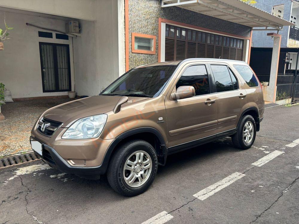 Mobil Honda CR-V 2003