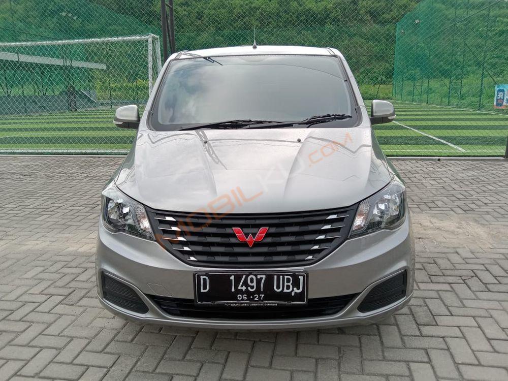 Mobil Wuling Confero 2022