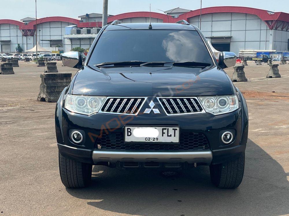 Mobil Mitsubishi Pajero Sport 2010