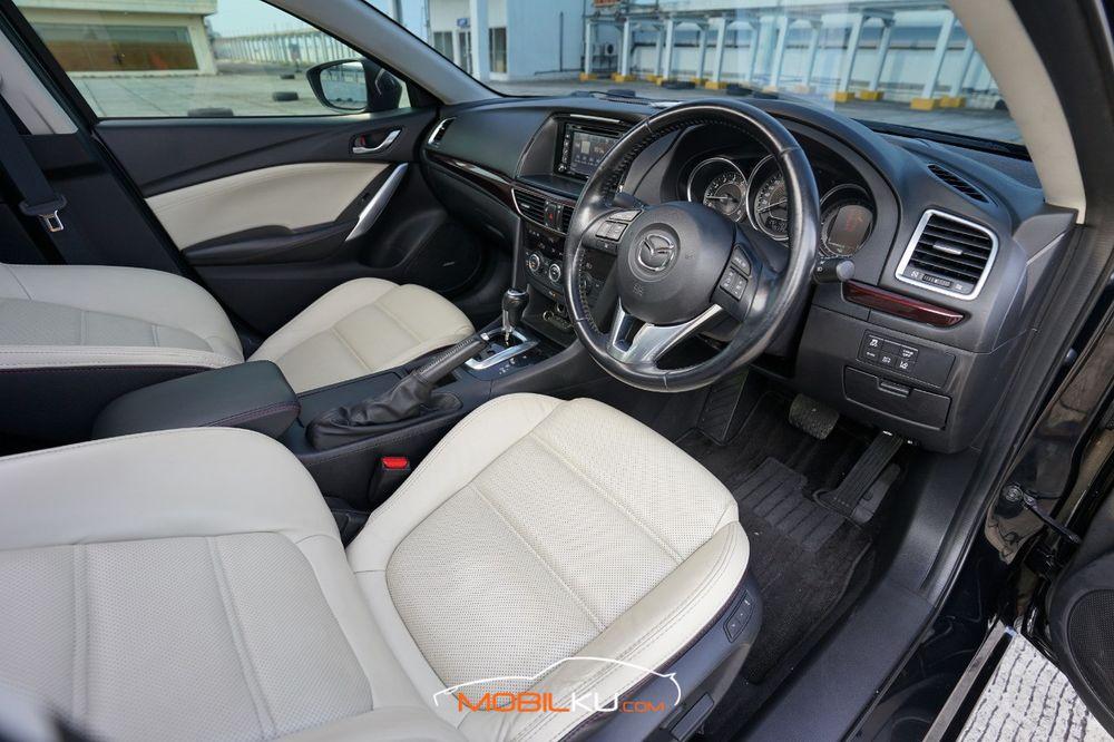 Mobil Mazda 6 2013
