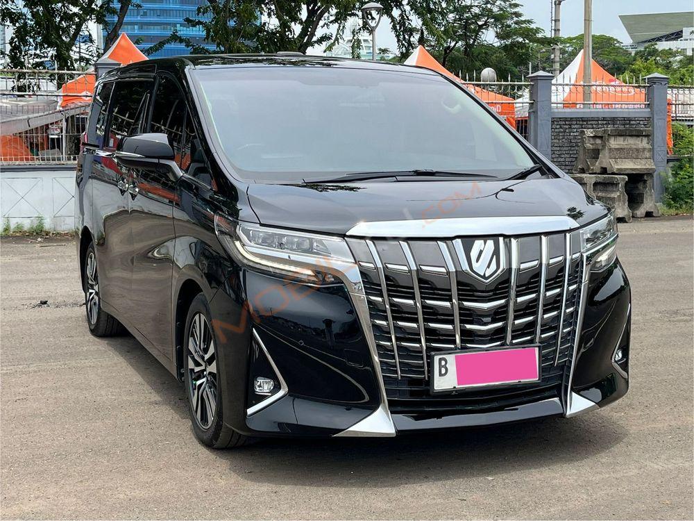 Mobil Toyota Alphard 2019