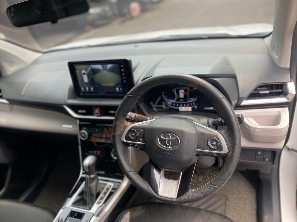 Mobil Toyota Veloz 2022