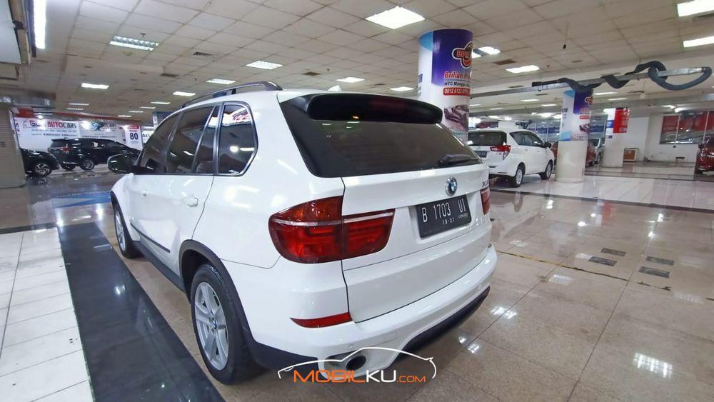 Mobil BMW X5 2013