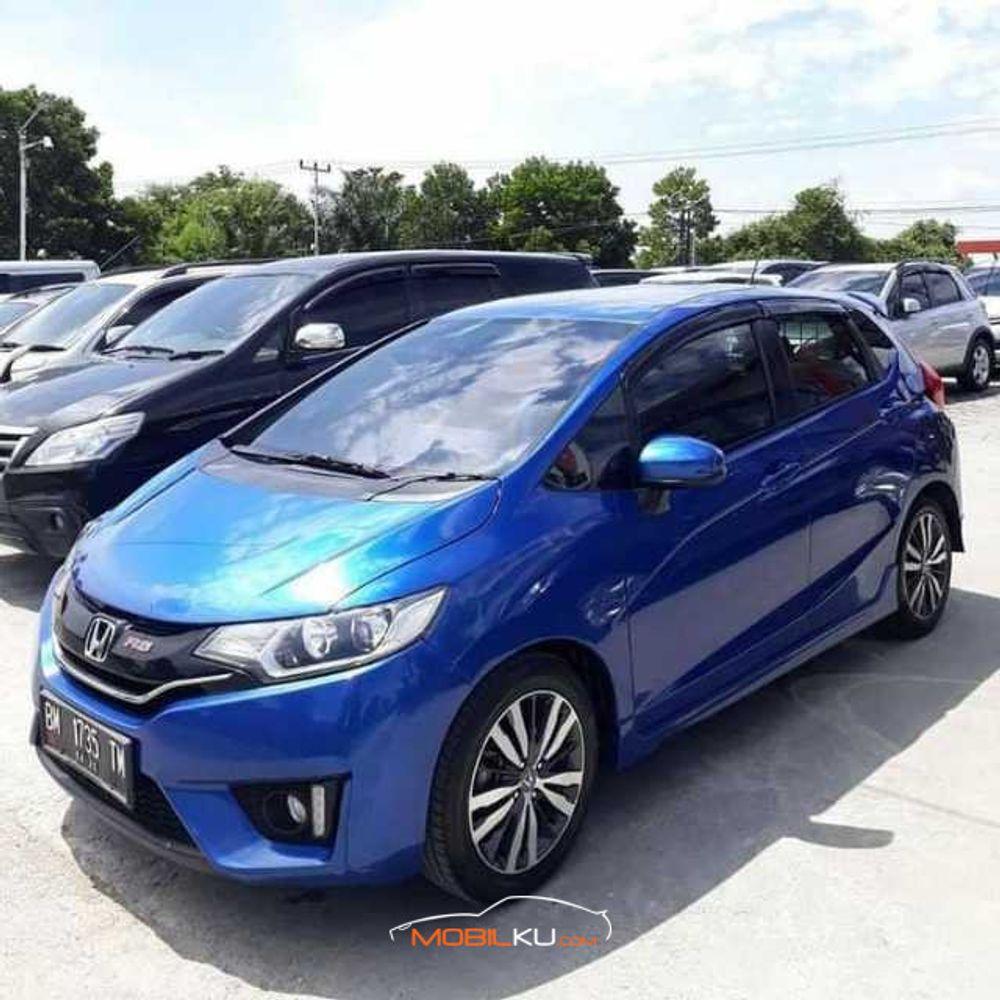 Mobil Honda Jazz 2015