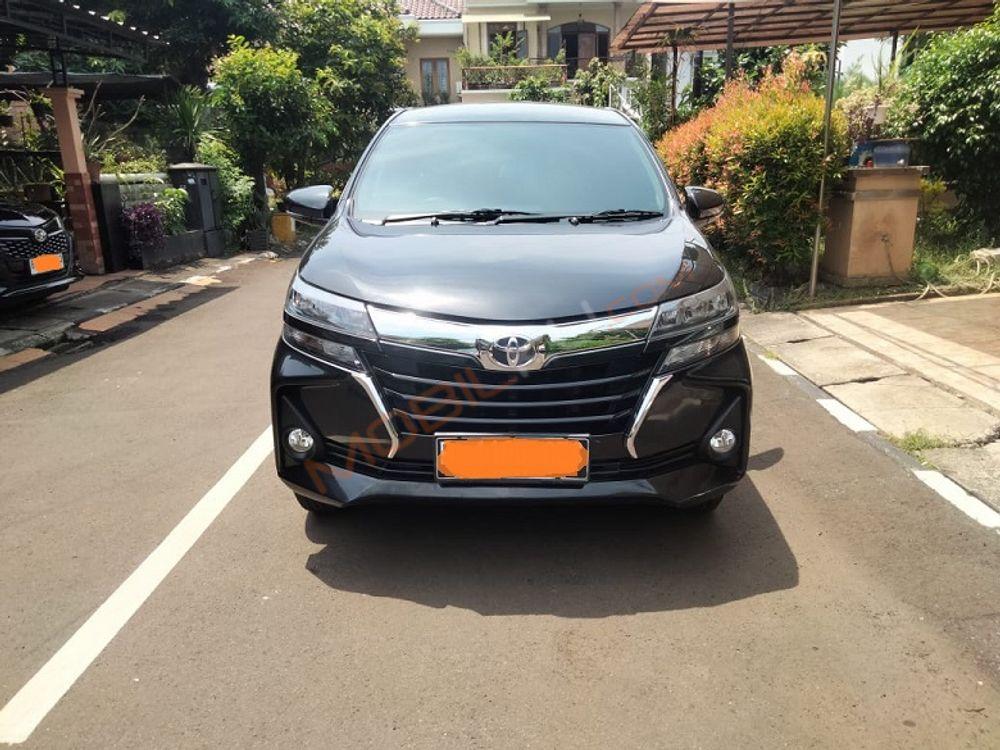 Mobil Toyota Avanza 2021