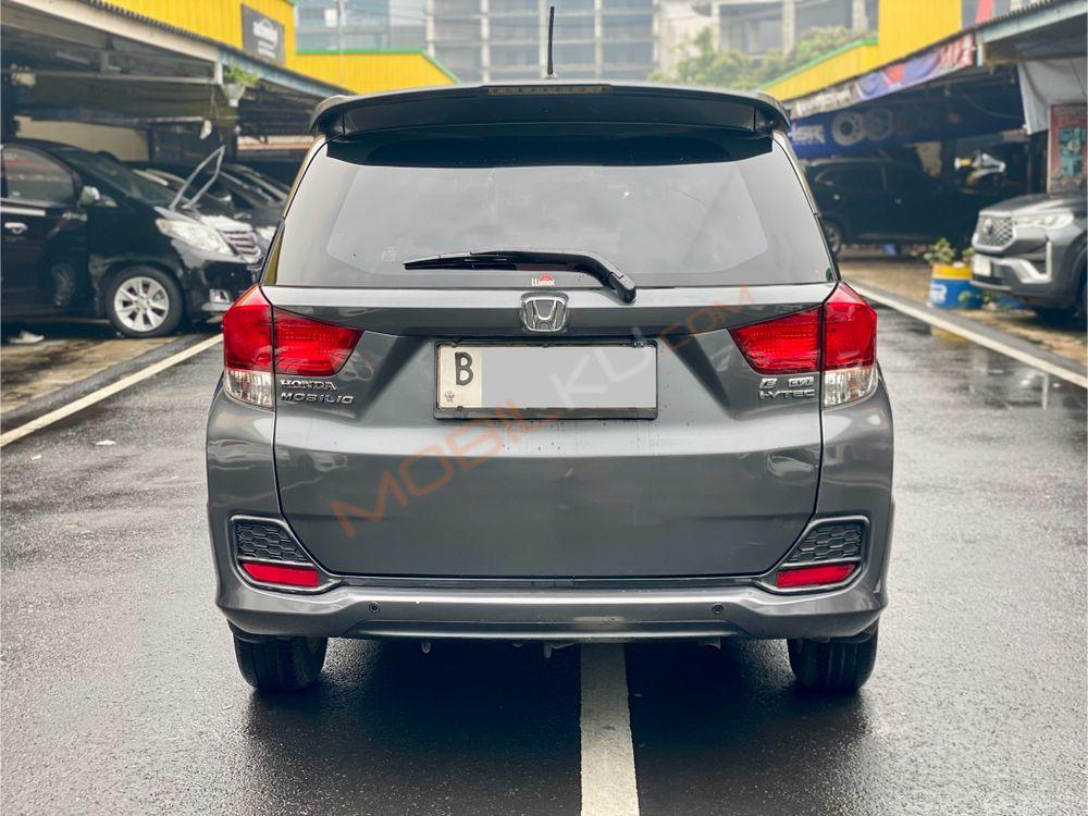 Mobil Honda Mobilio 2014