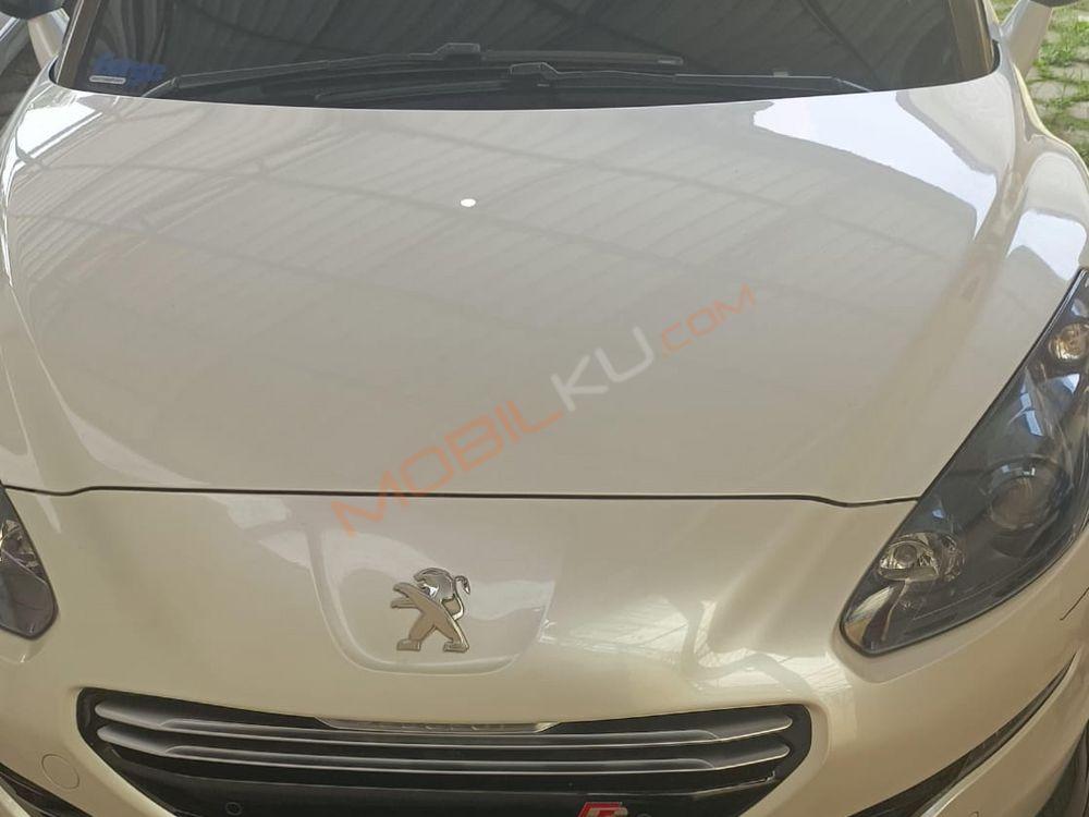 Mobil Peugeot RCZ 2016