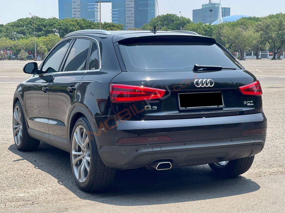 Mobil Audi Q3 2014