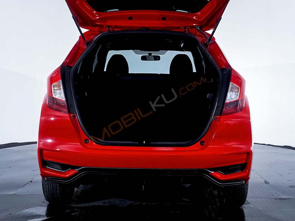 Mobil Honda Jazz 2020