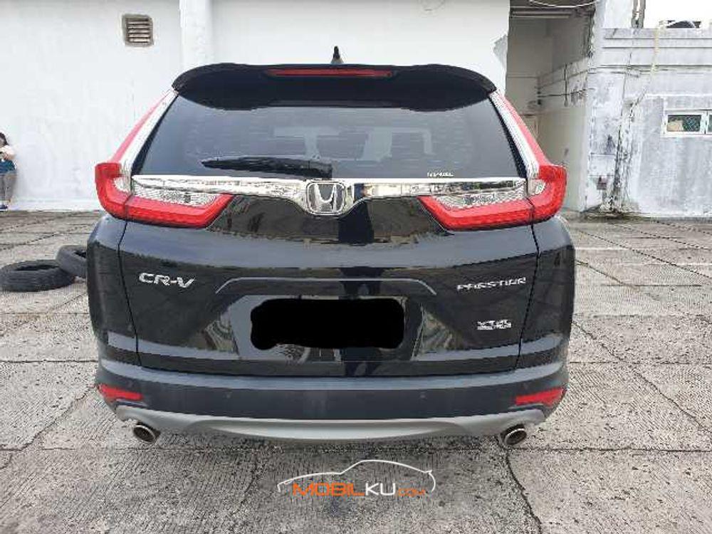 Mobil Honda CR-V 2017