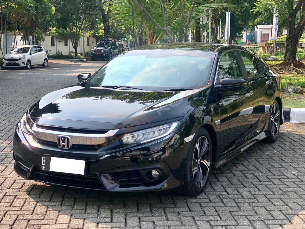 Mobil Honda Civic Sedan 2017