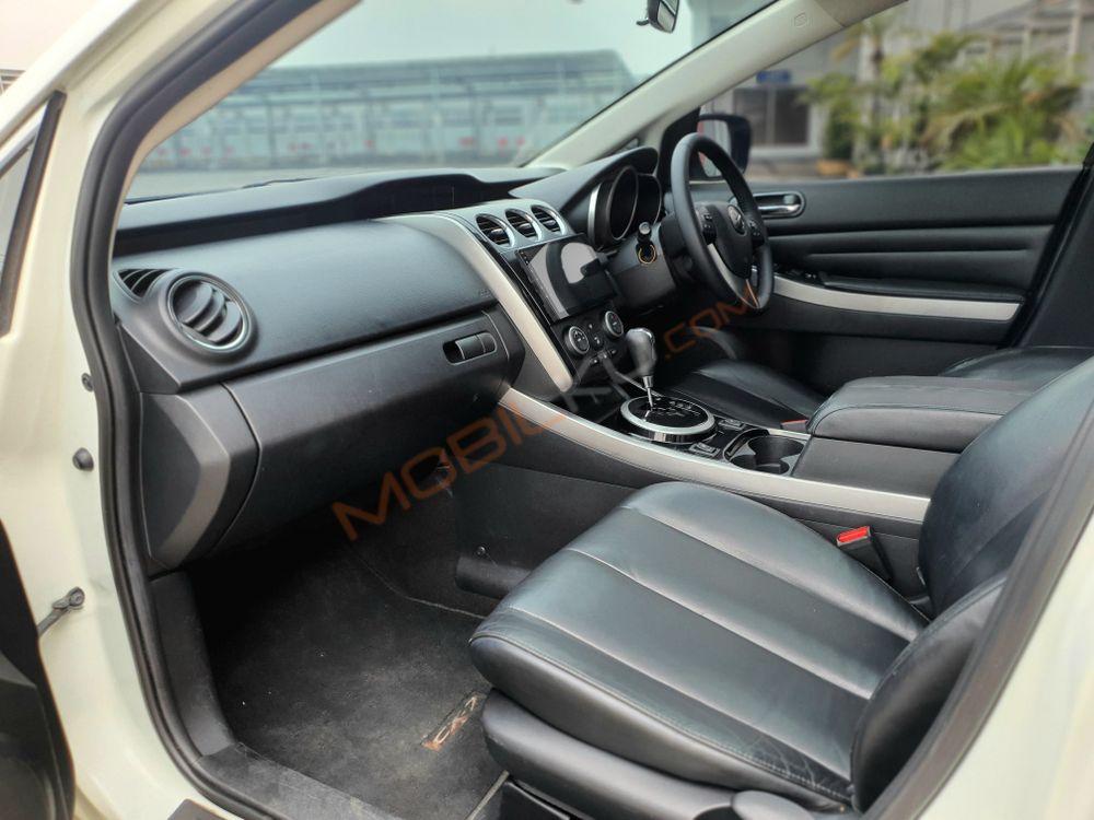 Mobil Mazda CX-7 2012