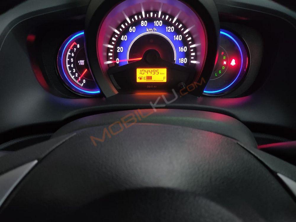 Mobil Honda Mobilio 2015