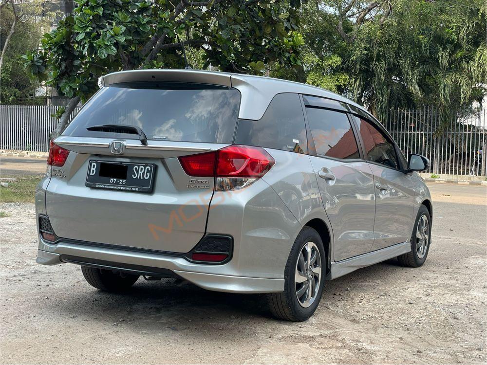Mobil Honda Mobilio 2020