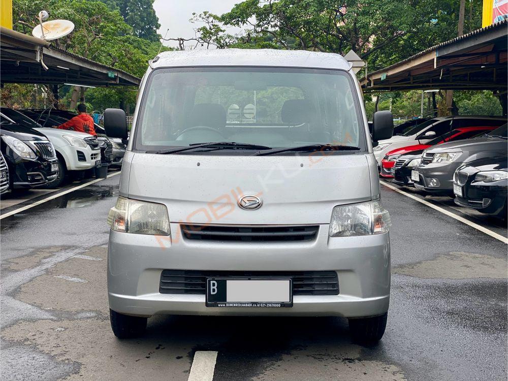 Mobil Daihatsu Gran Max 2015