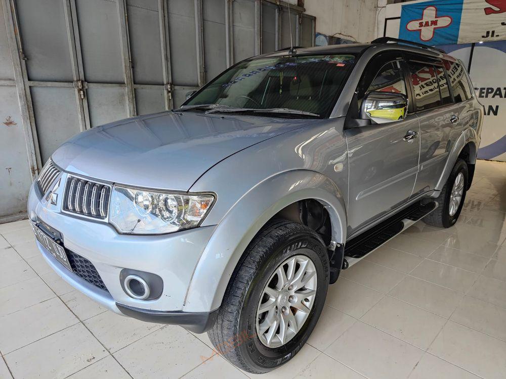 Mobil Mitsubishi Pajero Sport 2011