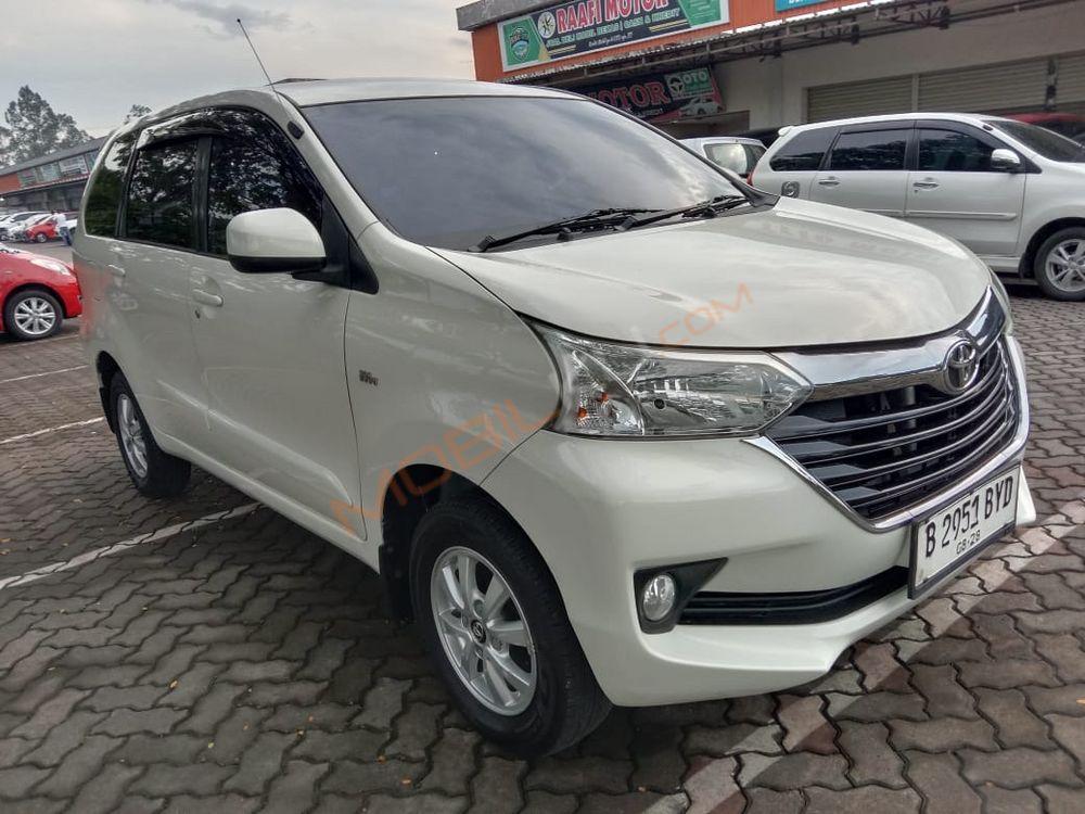 Mobil Toyota Avanza 2018
