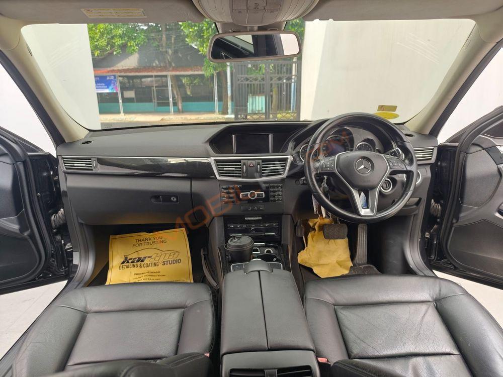 Mobil Mercedes-Benz E-Class 2013