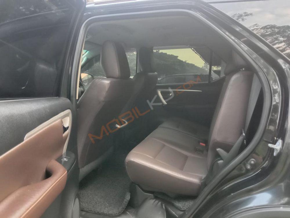 Mobil Toyota Fortuner 2016