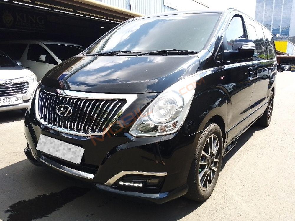 Mobil Hyundai H-1 2018