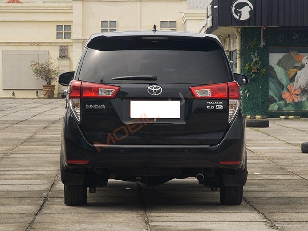 Mobil Toyota Kijang Innova 2019