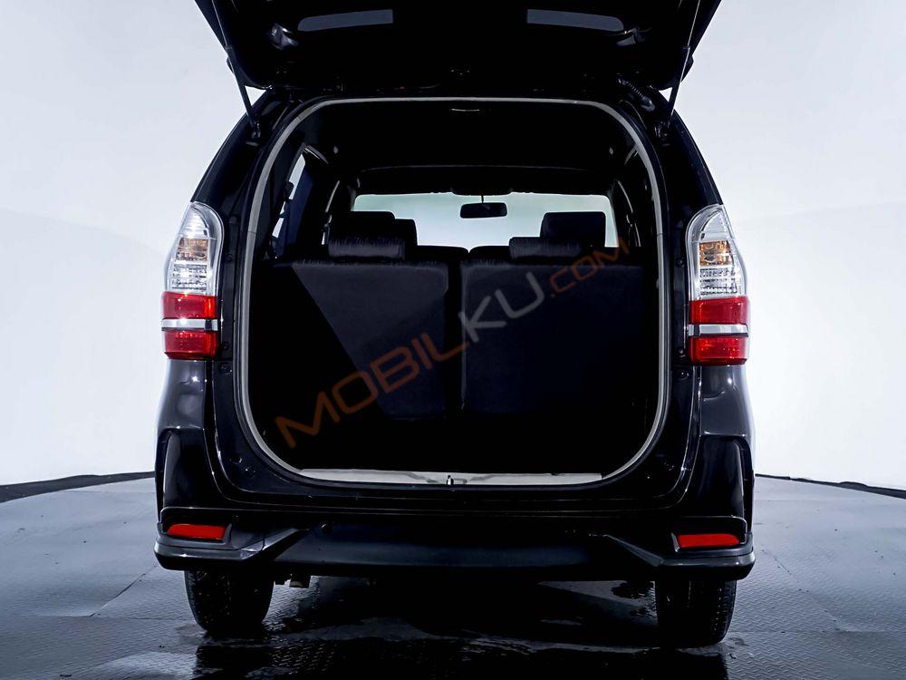 Mobil Daihatsu Xenia 2021