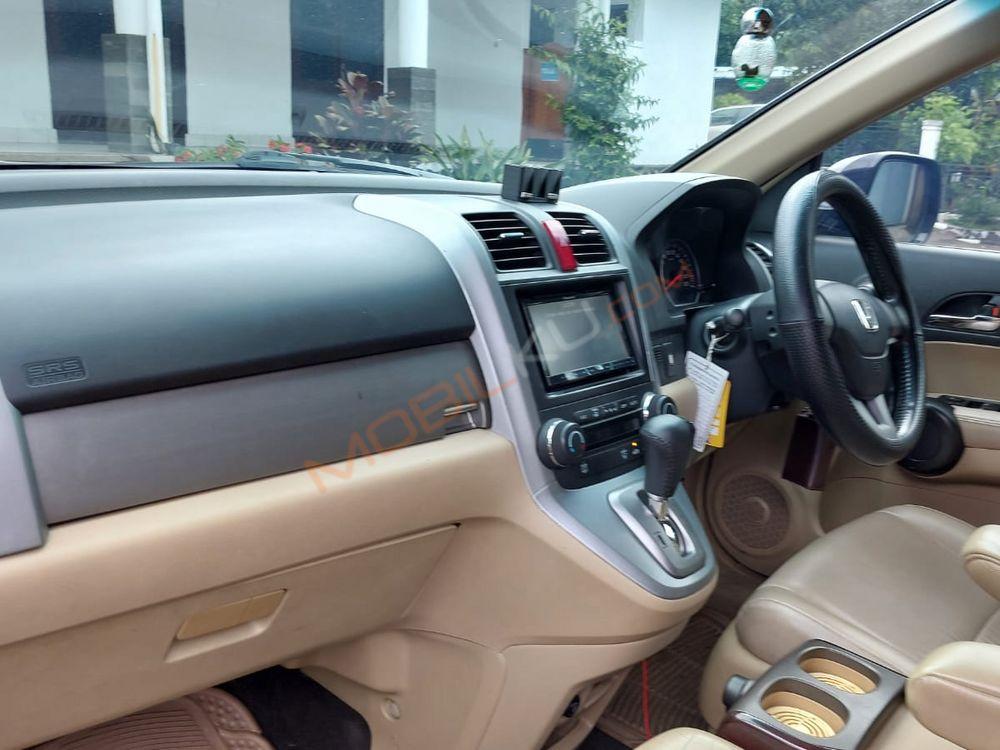 Mobil Honda CR-V 2012