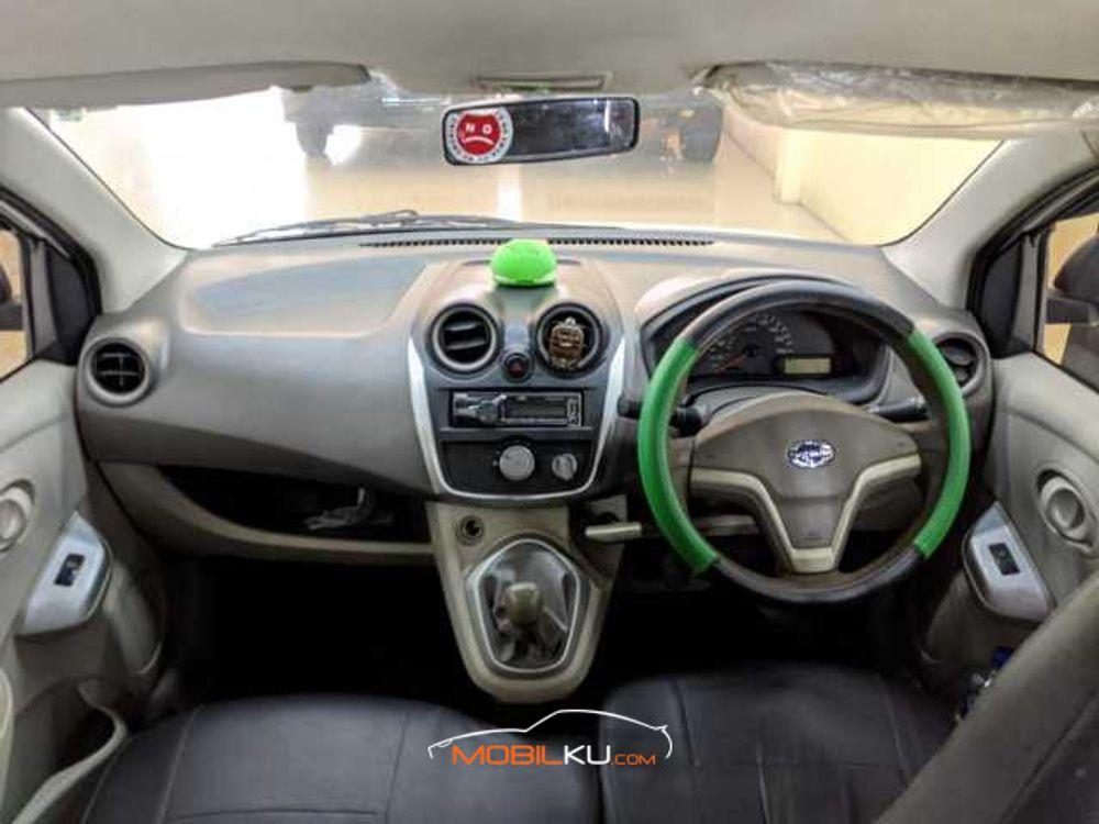 Mobil Datsun GO+ 2016