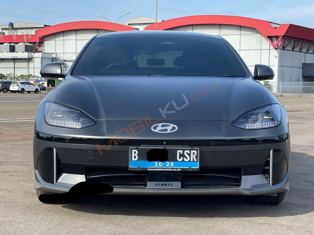 Mobil Hyundai Ioniq 6 2023