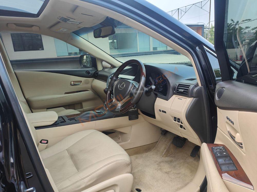 Mobil Lexus RX 2014