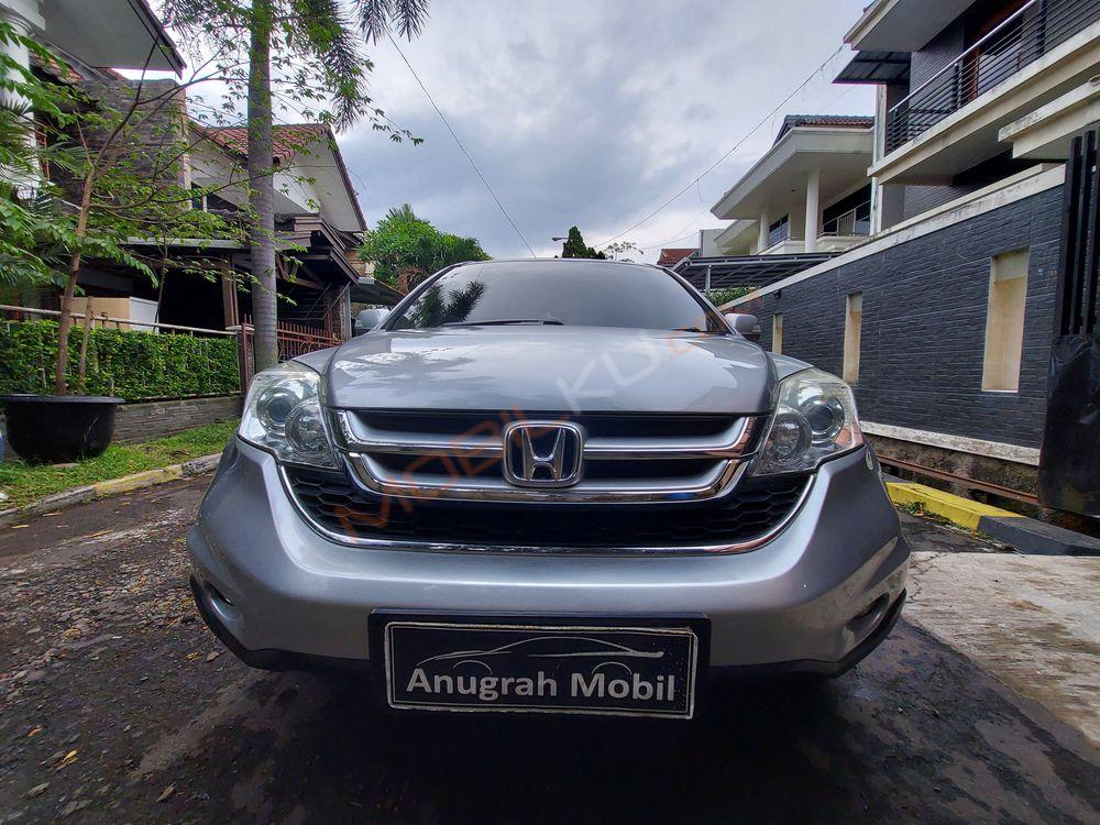 Mobil Honda CR-V 2010